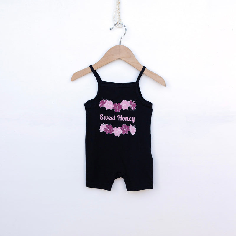 Sweet honey lei black cami