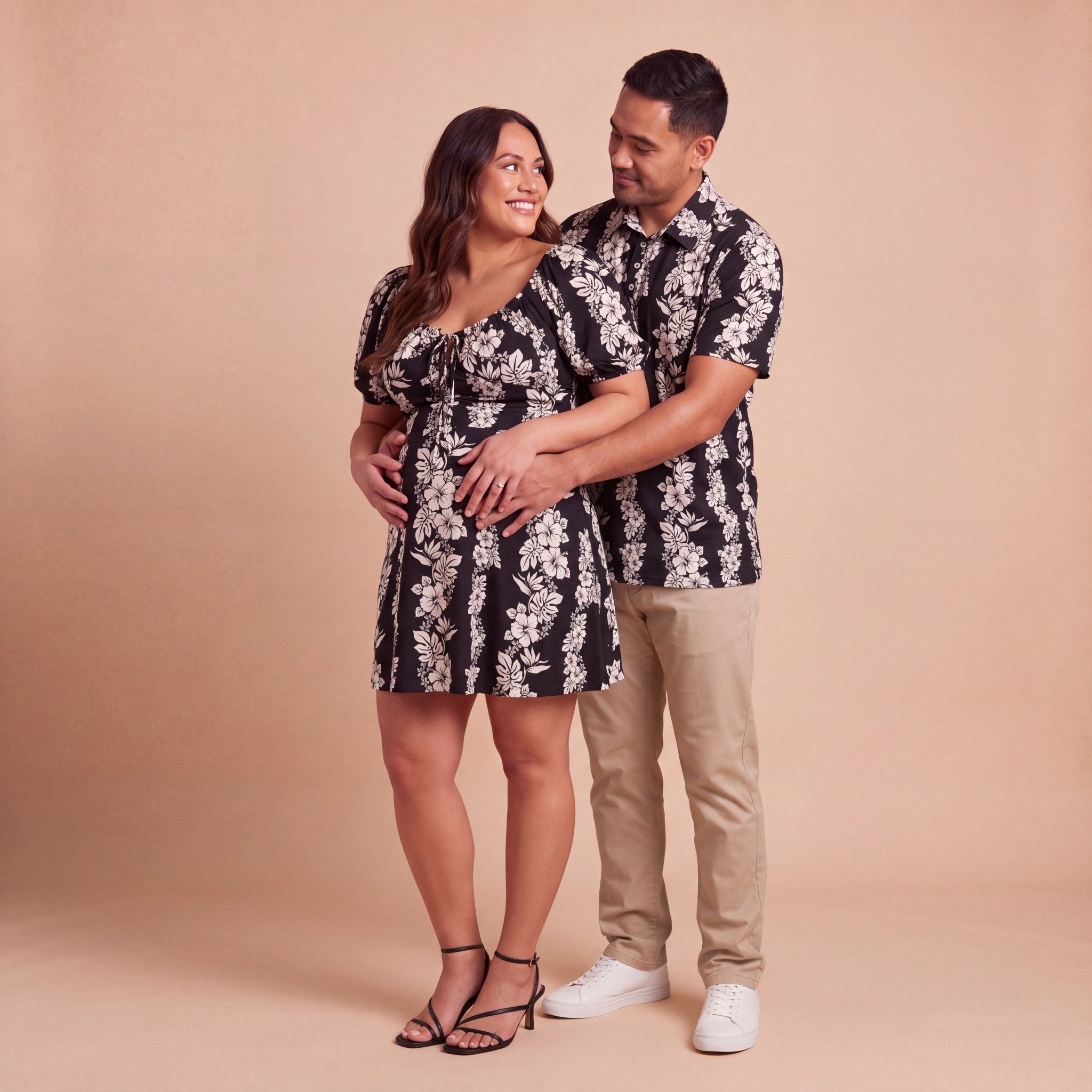 Black Mauna lani Mens's collared Shirt - Sweet Sweet Honey Hawaii