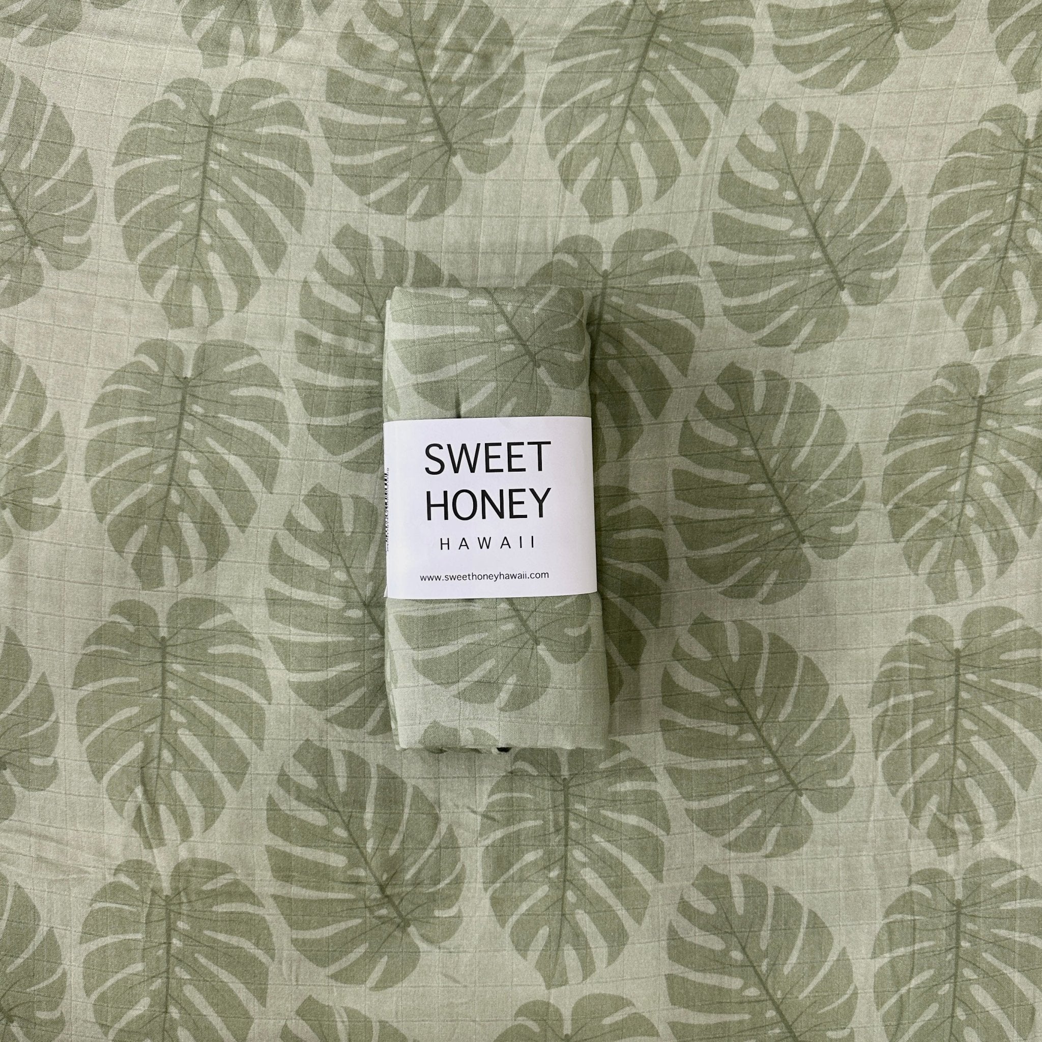 Green Monstera Swaddle Blanket - Sweet Sweet Honey Hawaii