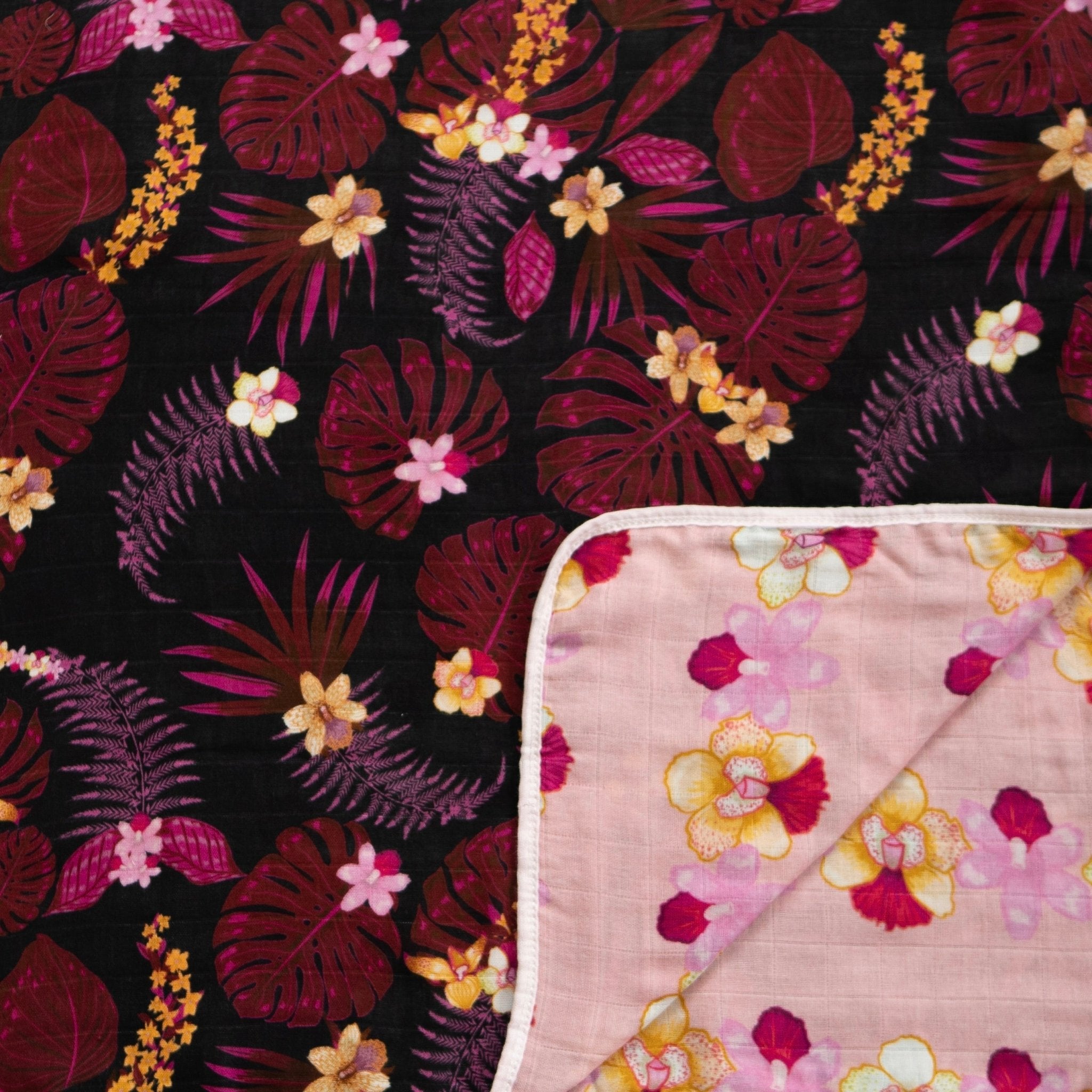 Tropical night/Orchid Lei Reversible quilt - Sweet Sweet Honey Hawaii